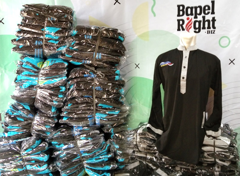 Kaos Kerah Kombinasi 2 Warna Lengan Panjang